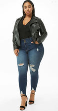 Load image into Gallery viewer, High Waisted Button Jeans